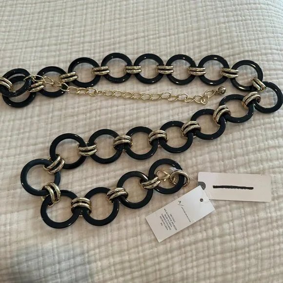 Anthropologie Size Medium/ Large Resin Hoop Chain Belt New With Tags